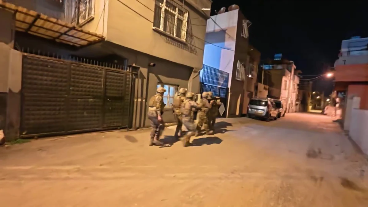Adana Merkezli 8 İlde Operasyon: 287 G&ouml;zaltı, &ldquo;Bayğaralar&rdquo; Su&ccedil; &Ouml;rg&uuml;t&uuml;ne Ağır Darbe