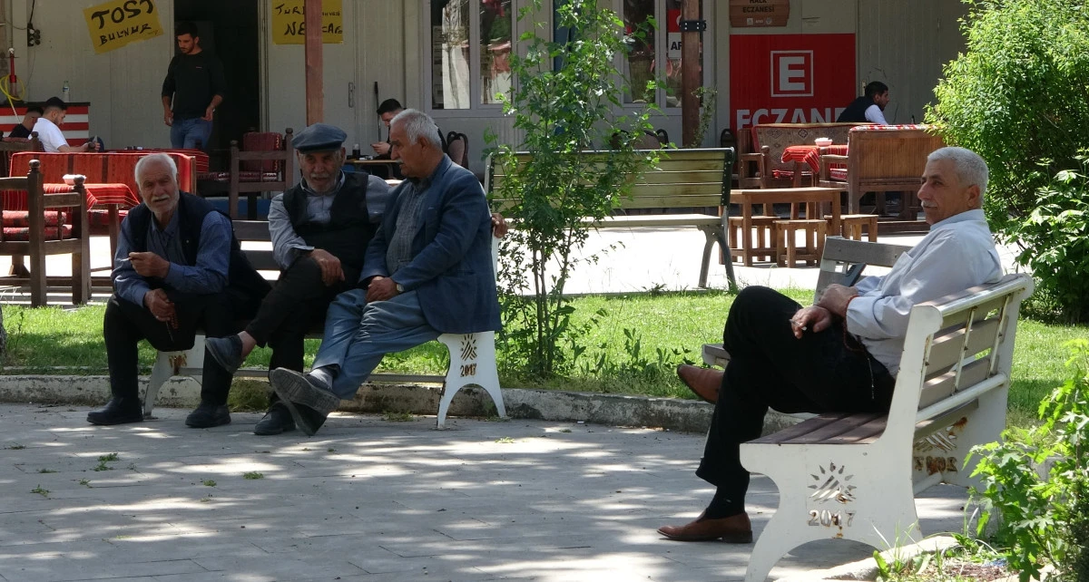 Adıyaman halkından Sırrı Süreyya Önder'e veda   