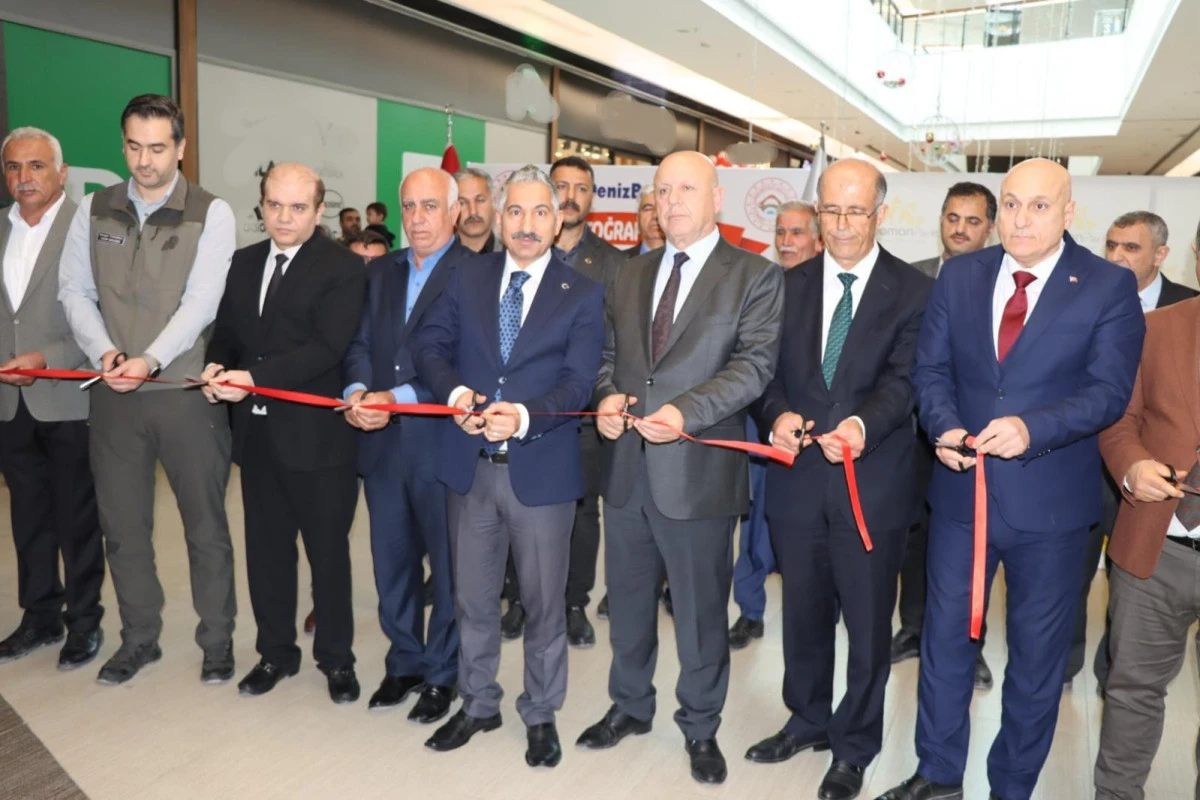 Adıyaman&rsquo;da &ldquo;15. Uluslararası Tarım Orman ve İnsan Fotoğraf Sergisi&rdquo; A&ccedil;ıldı