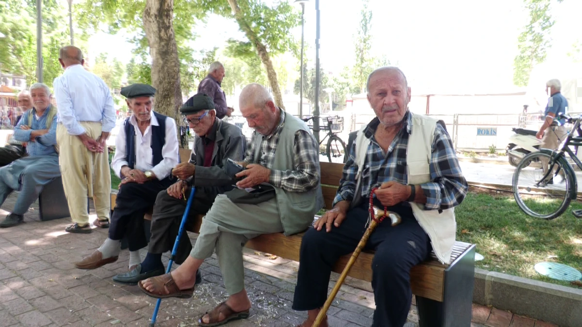 Adıyaman&rsquo;da 8 Bin 840 Yaşlı "Tek Başına" Yaşıyor