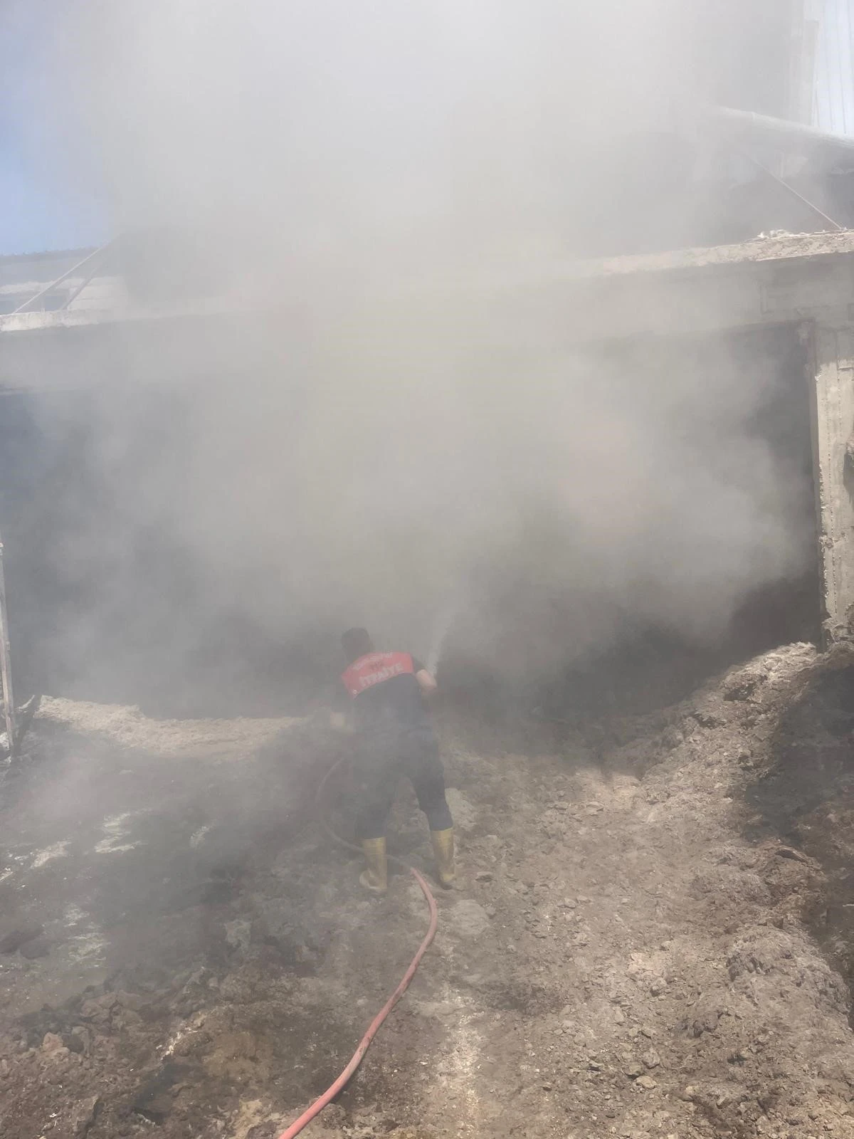 Adıyaman’da Çırçır Fabrikasında Korkutan Yangın   