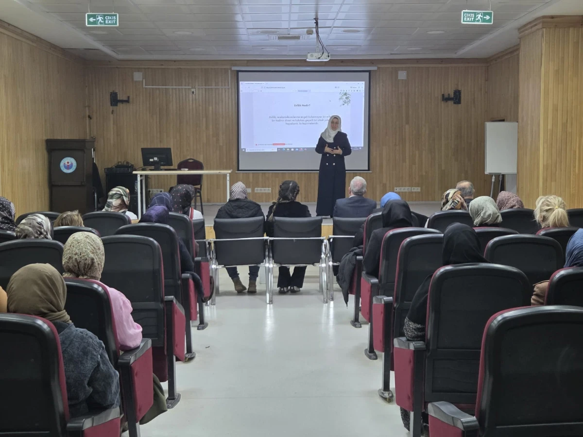 Adıyaman&rsquo;da &ldquo;Evliliğin Devamı ve Neslin Korunması&rdquo; Programı D&uuml;zenlendi