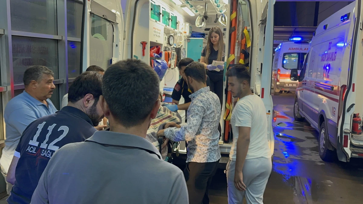 Adıyaman’da Silahlı Ve Bıçaklı Kavga: 3'ü Ağır 5 Yaralı   