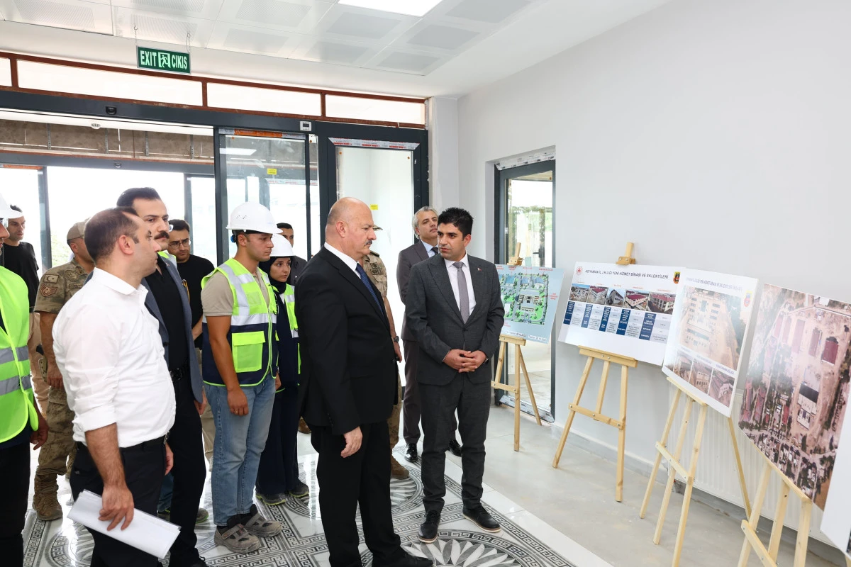Adıyaman&rsquo;da Yeniden Yapılanma &Ccedil;alışmaları S&uuml;r&uuml;yor