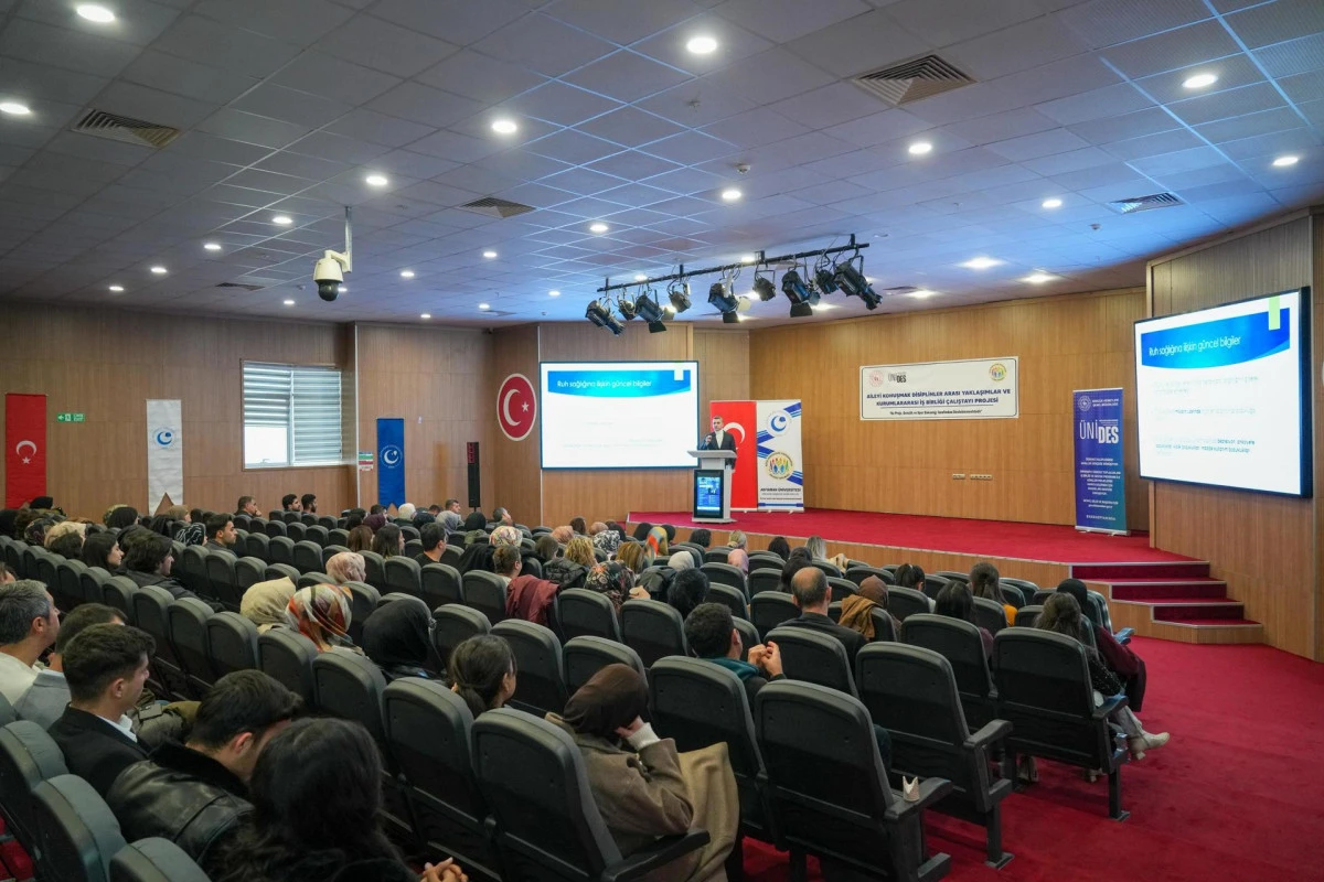 ADY&Uuml;&rsquo;DE &ldquo;Aileyi Konuşmak&rdquo; &Ccedil;alıştayı 