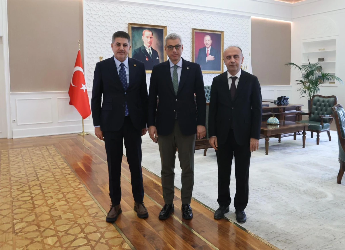 Bakan Memişoğlu ile Adıyaman&rsquo;ın Sağlık Yatırımları Masaya Yatırıldı