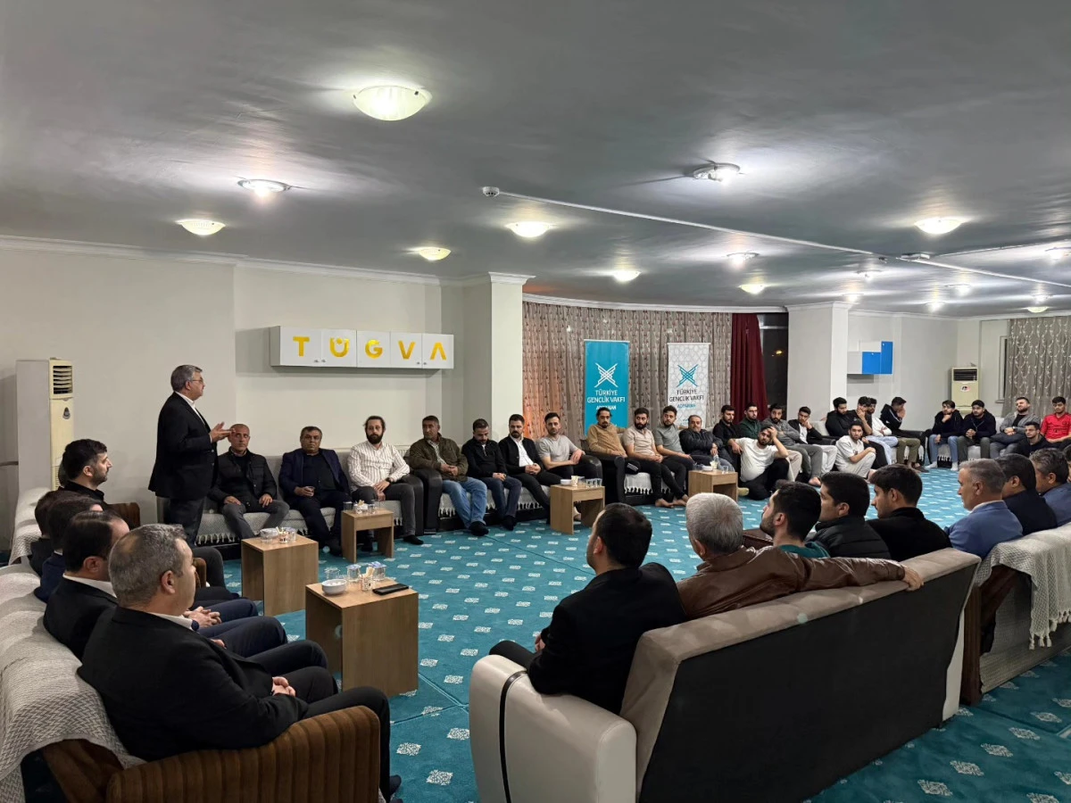 Başkan &Ccedil;adır&rsquo;dan Ramazan&rsquo;da Gen&ccedil;lik Buluşması, İftar İkramı ve Esnaf Ziyareti