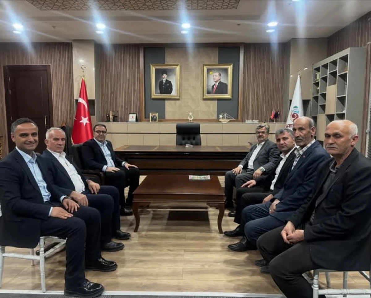 Başkan &Ccedil;adır&rsquo;dan Samsat&rsquo;ta Ramazan Mesaisi