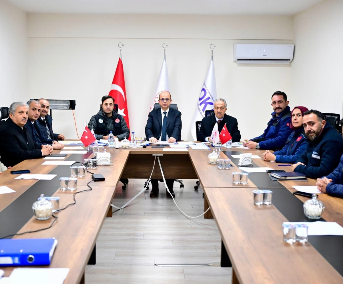 Başkan Ge&ccedil;it: &ldquo;Gece G&uuml;nd&uuml;z Demeden İstişare İ&ccedil;erisinde &Ccedil;alışıyoruz&rdquo;