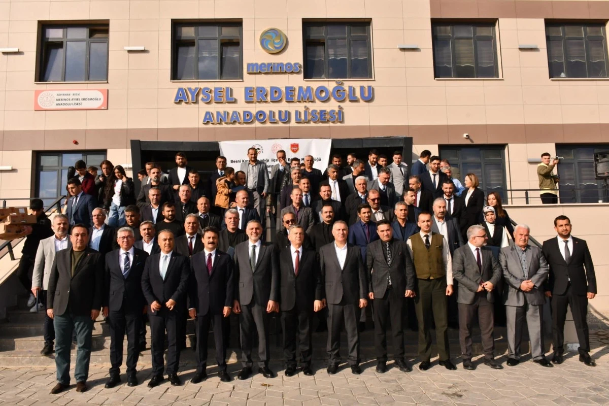 Besni’de 108 Okula Teşekkür Belgesi Takdim Edildi