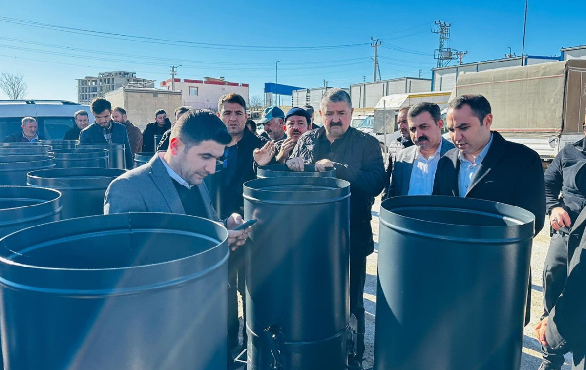 Besni’de Üreticilere Yüzde 70 Hibeli Tarım Makineleri Dağıtıldı