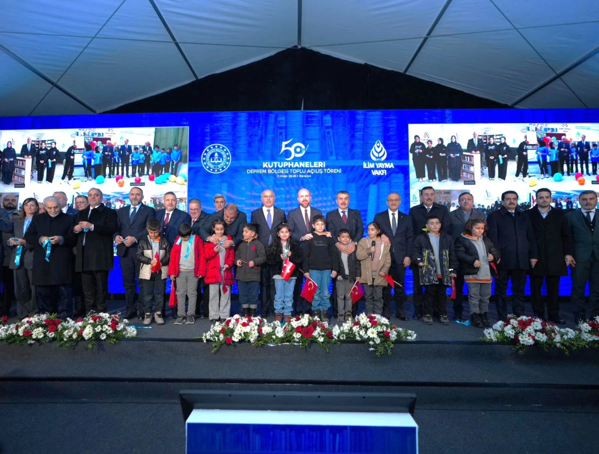 Deprem B&ouml;lgesindeki 11 İlde Yeni K&uuml;t&uuml;phaneler &Ouml;ğrencilerle Buluştu