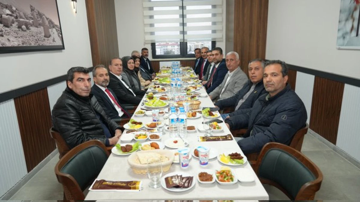 Eğitim Camiası Ramazan İftarında Buluştu