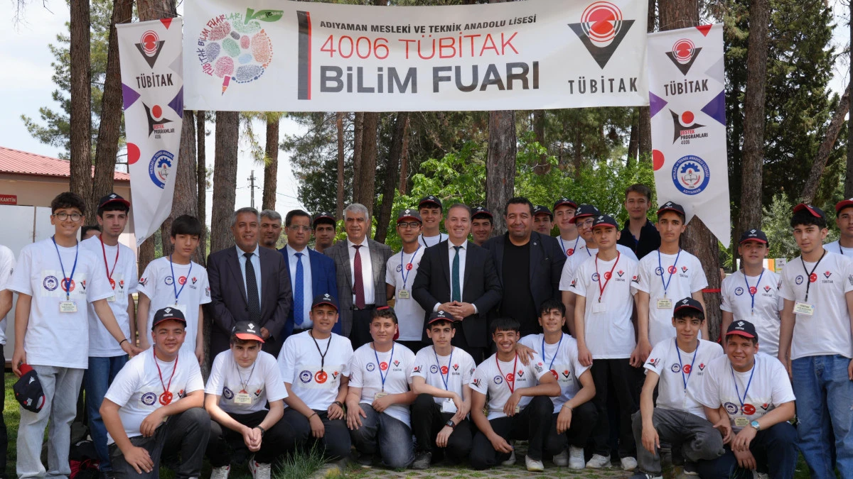 Geleceği &Uuml;reten Gen&ccedil;lerden Bilim Dolu Projeler