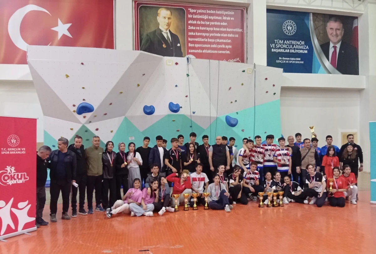 Gen&ccedil;ler Sportif Tırmanış İl Yarışmaları Tamamlandı