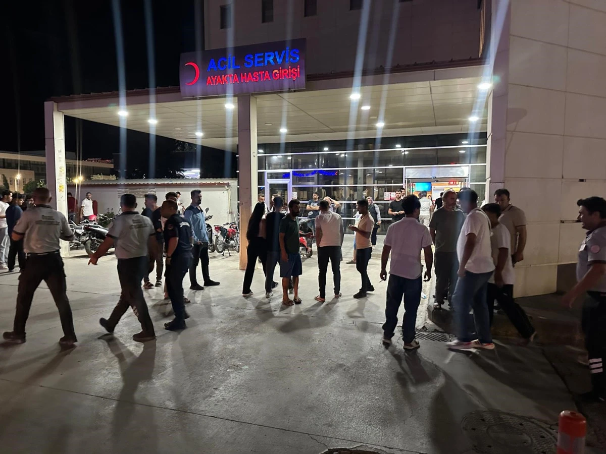 Hastanede İki Grup Arasında Kavga   