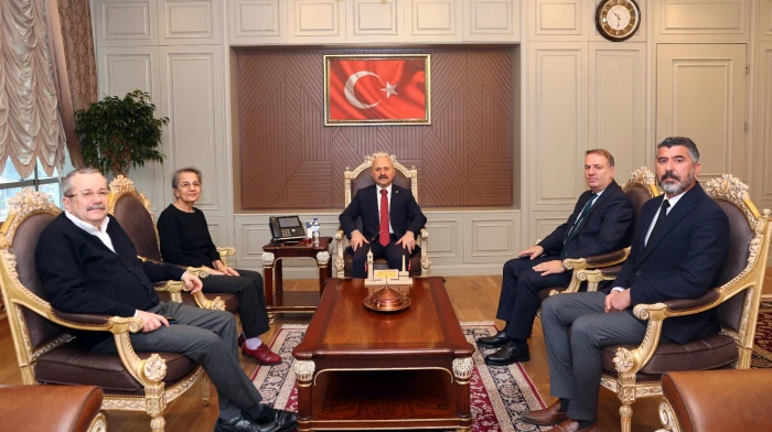 Hayırsever Maide Saral&rsquo;dan Eğitime Anlamlı Katkı