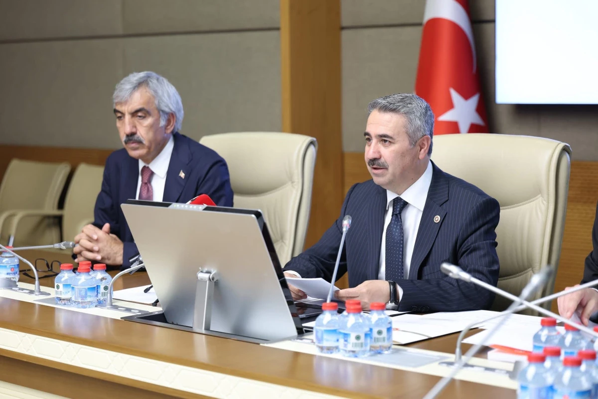 H&uuml;k&uuml;ml&uuml; ve Tutuklu Haklarını İnceleme Alt Komisyonu Toplantısı Ger&ccedil;ekleştirildi