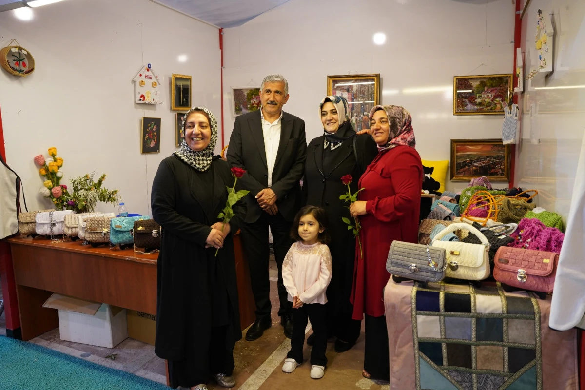 Kahta Belediyesi’nden Anneler Günü’ne Özel Anlamlı Program
