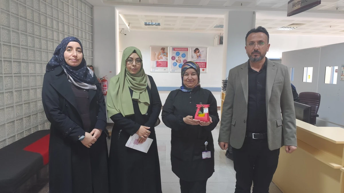 Kahta Devlet Hastanesi&rsquo;nden Sağlık &Ccedil;alışanlarına Teşekk&uuml;r Ziyareti