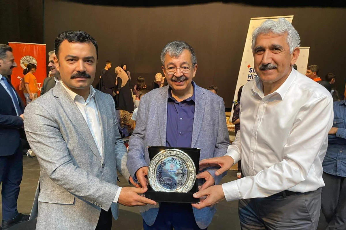 Kalemden Kelama: Hayati İnanç Kahta’da Okurlarıyla Buluştu
