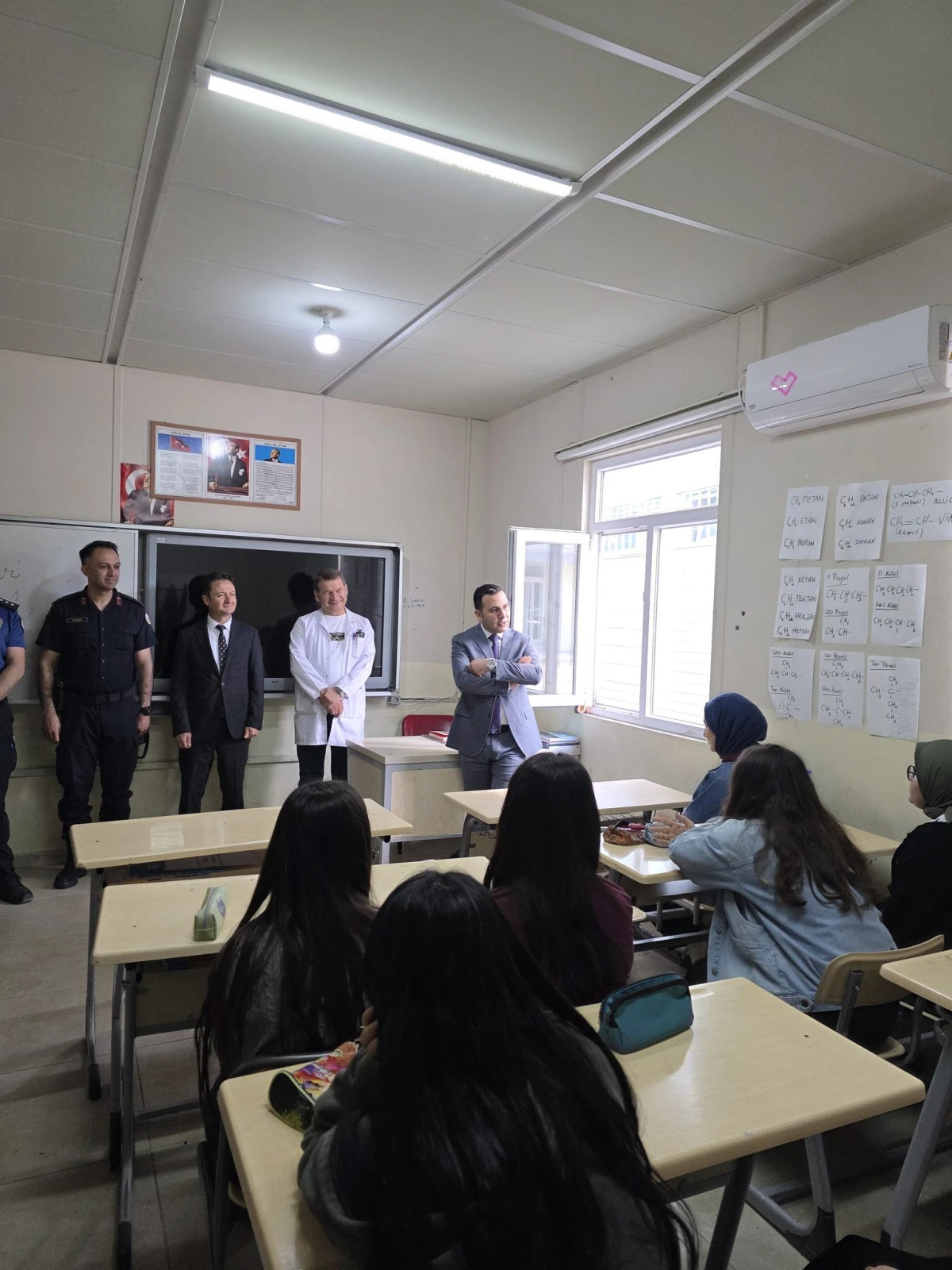 Kaymakam Algın&rsquo;dan G&ouml;lbaşı Fen Lisesi&rsquo;ne Ziyaret