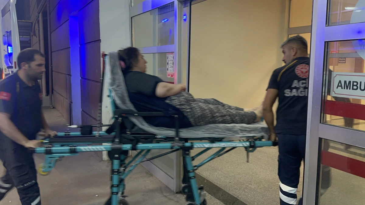 Kontrolden Çıkan Otomobil Bariyere Çarptı: 1 Yaralı   