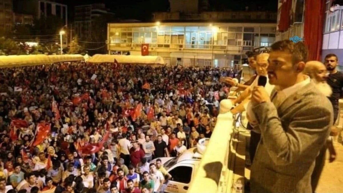 MHP Adıyaman İl Başkanı Ali &Ouml;nat: &lsquo;Valilik Meydanı O Gece Mill&icirc; İradenin Kalesi Olmuştur&rsquo;