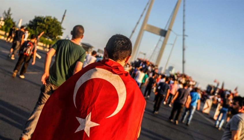 MİLLETİN İRADESİ DEMOKRASİNİN GÜNÜ  Türkiye Darbecilere Geçit Vermedi