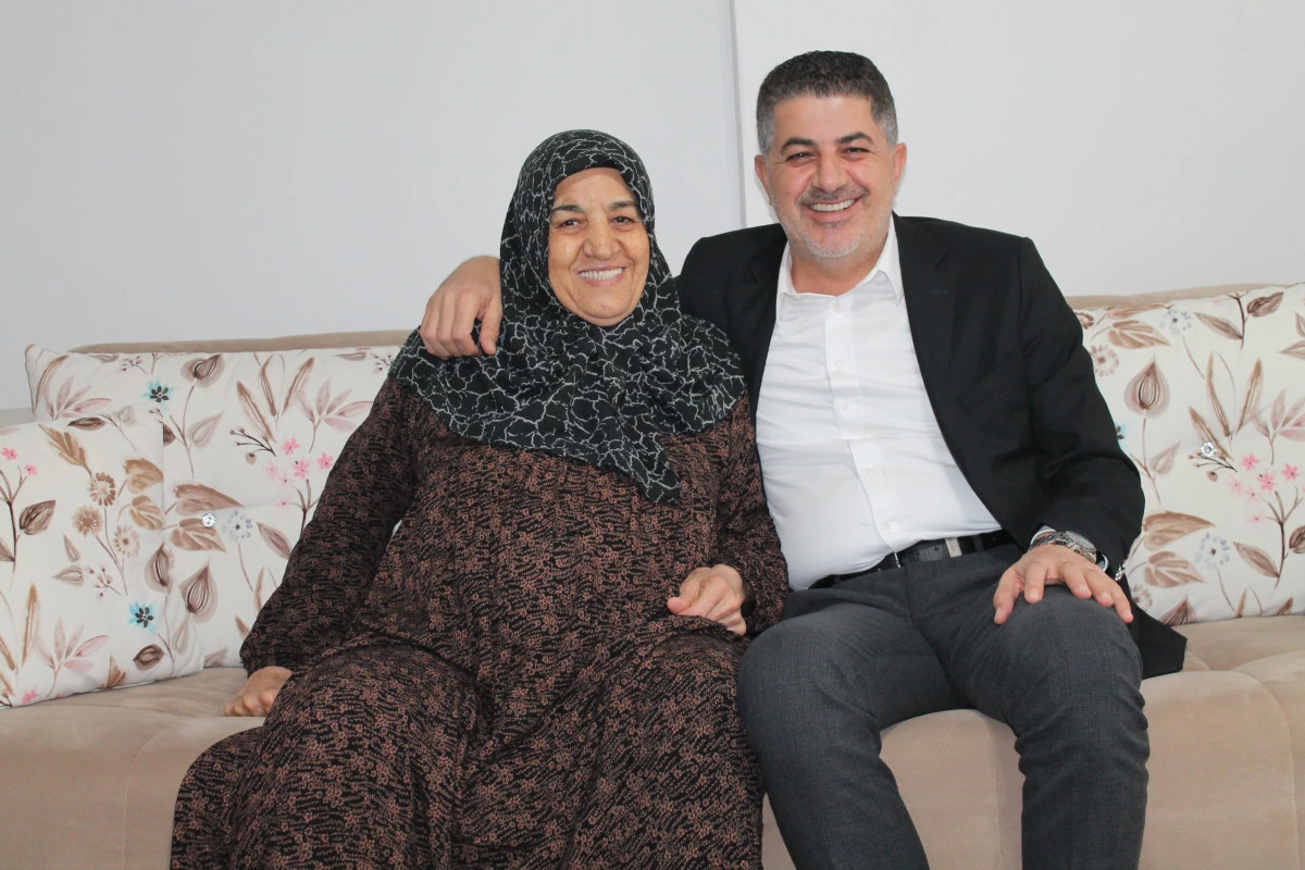  Milletvekili Şan'dan Anneler Günü Mesajı