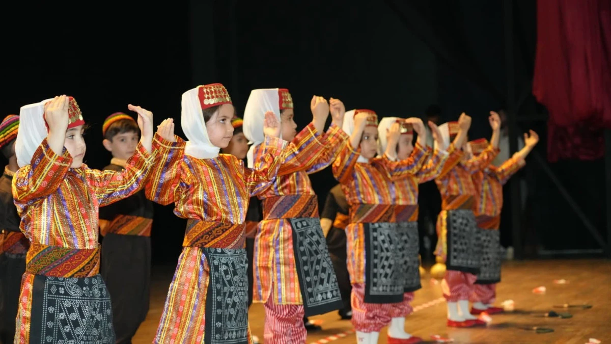 Miniklerden Geleneksel Esintiler B&uuml;y&uuml;k Beğeni Topladı