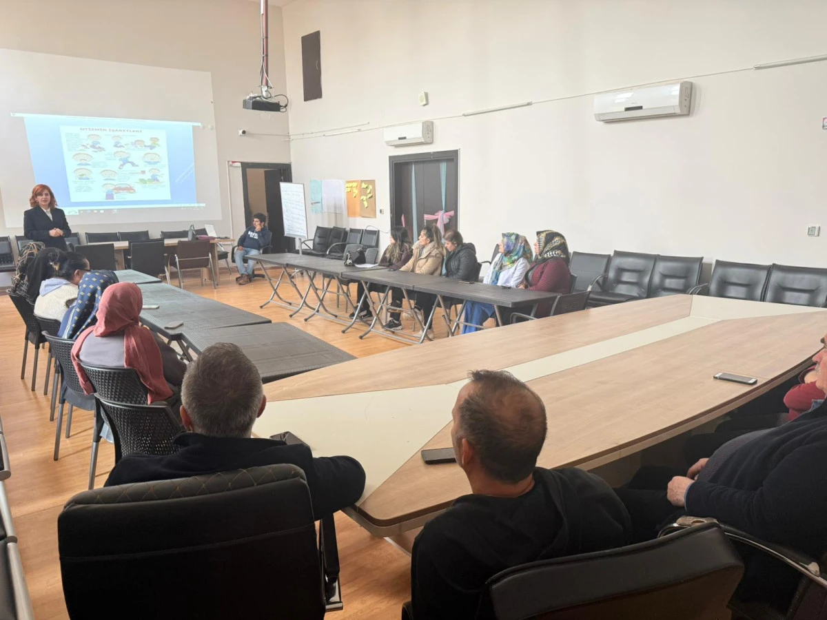 Safvan &Ccedil;ES&rsquo;te Otizm Farkındalık Eğitimi D&uuml;zenlendi