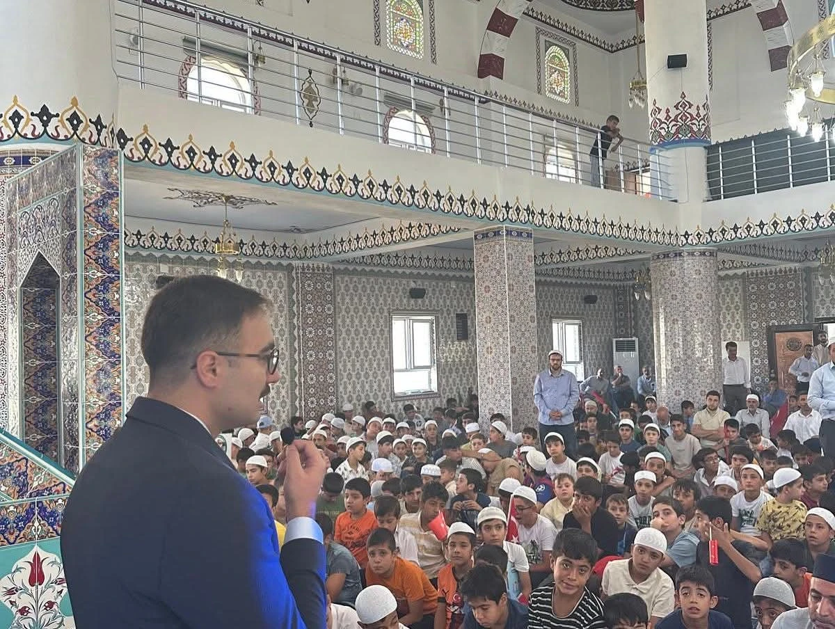   Sincik'te Yaz Kur'an Kursu Kapanış Programı Düzenlendi   