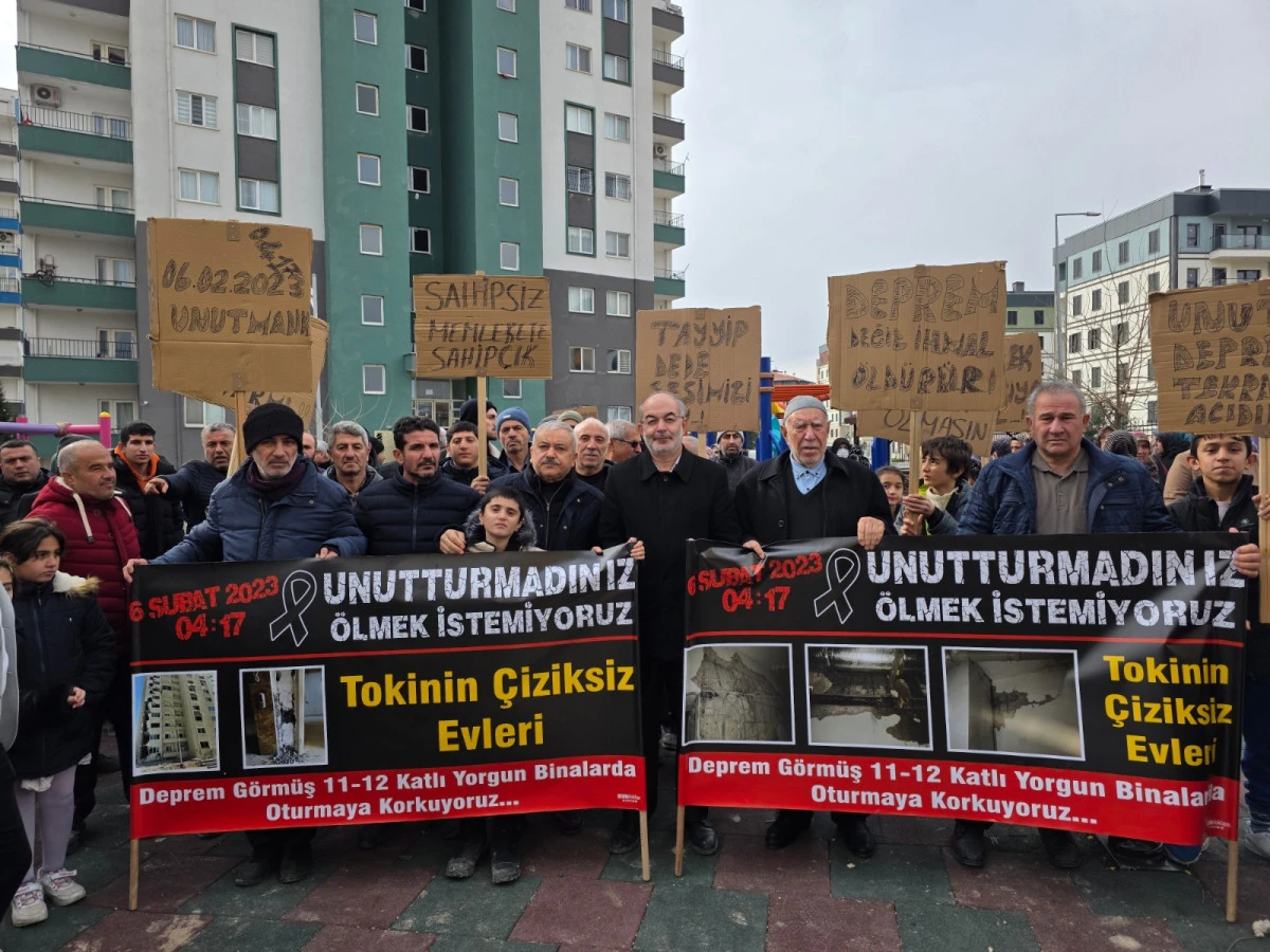 TOKİ Sakinlerinden Yetkililere &Ccedil;ağrı: &ldquo;Bizi Tahliye Edin&rdquo;