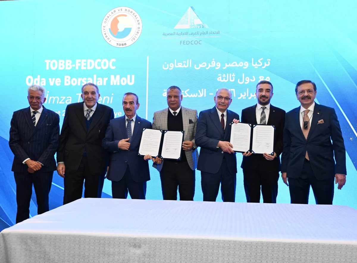 Torunoğlu, T&uuml;rkiye-Mısır İş Birliği Anlaşmalarının İmza T&ouml;reninde