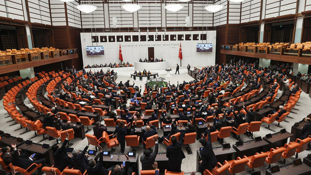 TSK D&uuml;zenlemeleri ve &ldquo;12. Yargı Paketi&rdquo; G&ouml;r&uuml;ş&uuml;lecek