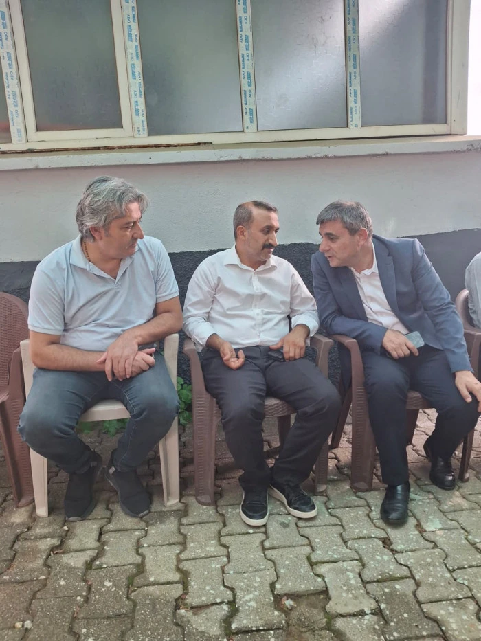 T&uuml;rkiye Basın Federasyonu&rsquo;ndan Harun Yumrutepe&rsquo;nin Ailesine Taziye Ziyareti