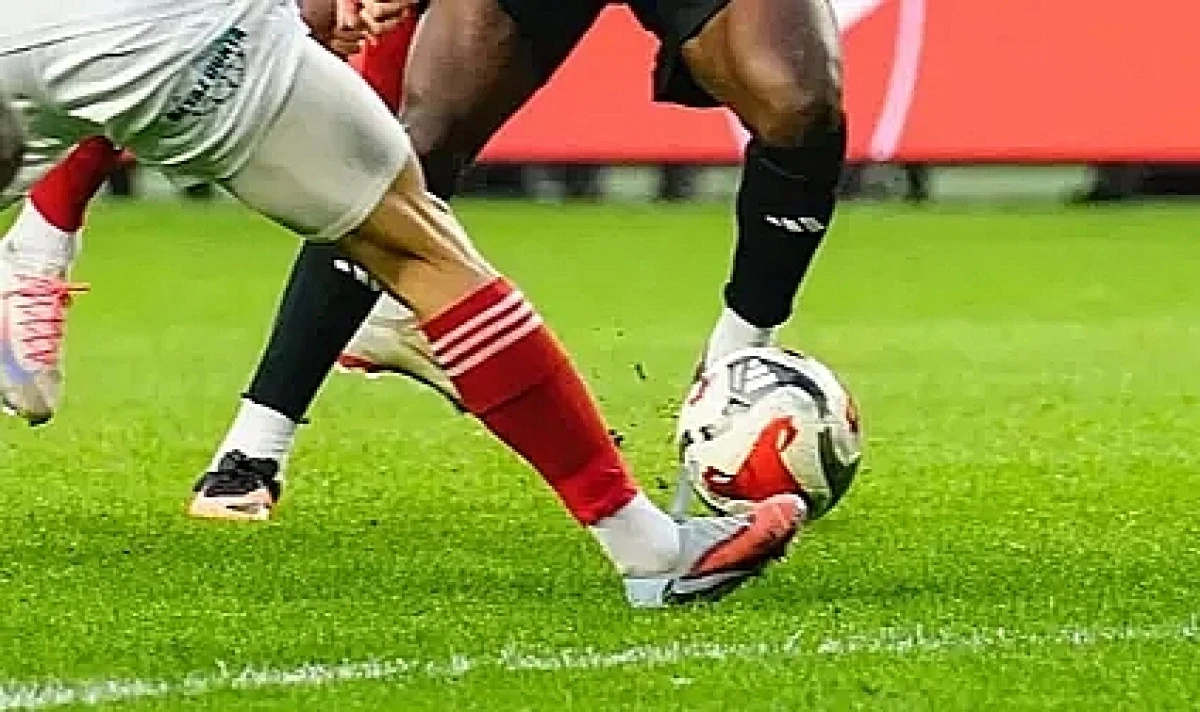 'Yasa Dışı Bahis' Soruşturması: Bir Futbol Kul&uuml;b&uuml;ne El Konuldu