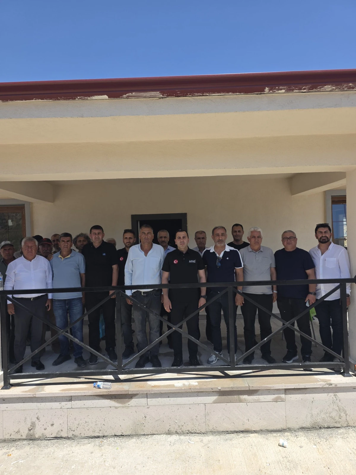 Yaylacık K&ouml;y&uuml;&rsquo;nde Deprem Konutlarının Anahtarları Hak Sahiplerine Teslim Edildi