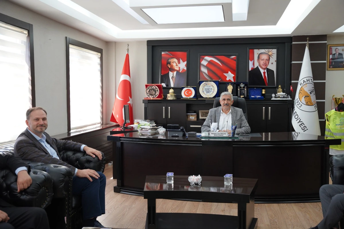 Yeşilay Genel Başkanı Mehmet Dinç’ten Başkan Hallaç’a Ziyaret