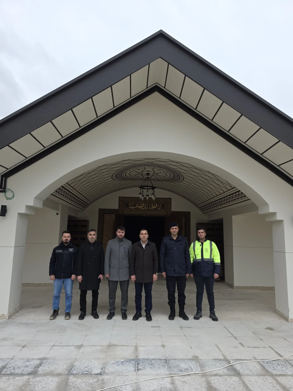 Yukarı &Ccedil;&ouml;pl&uuml; Deprem Konutları Camii&rsquo;nde İnceleme